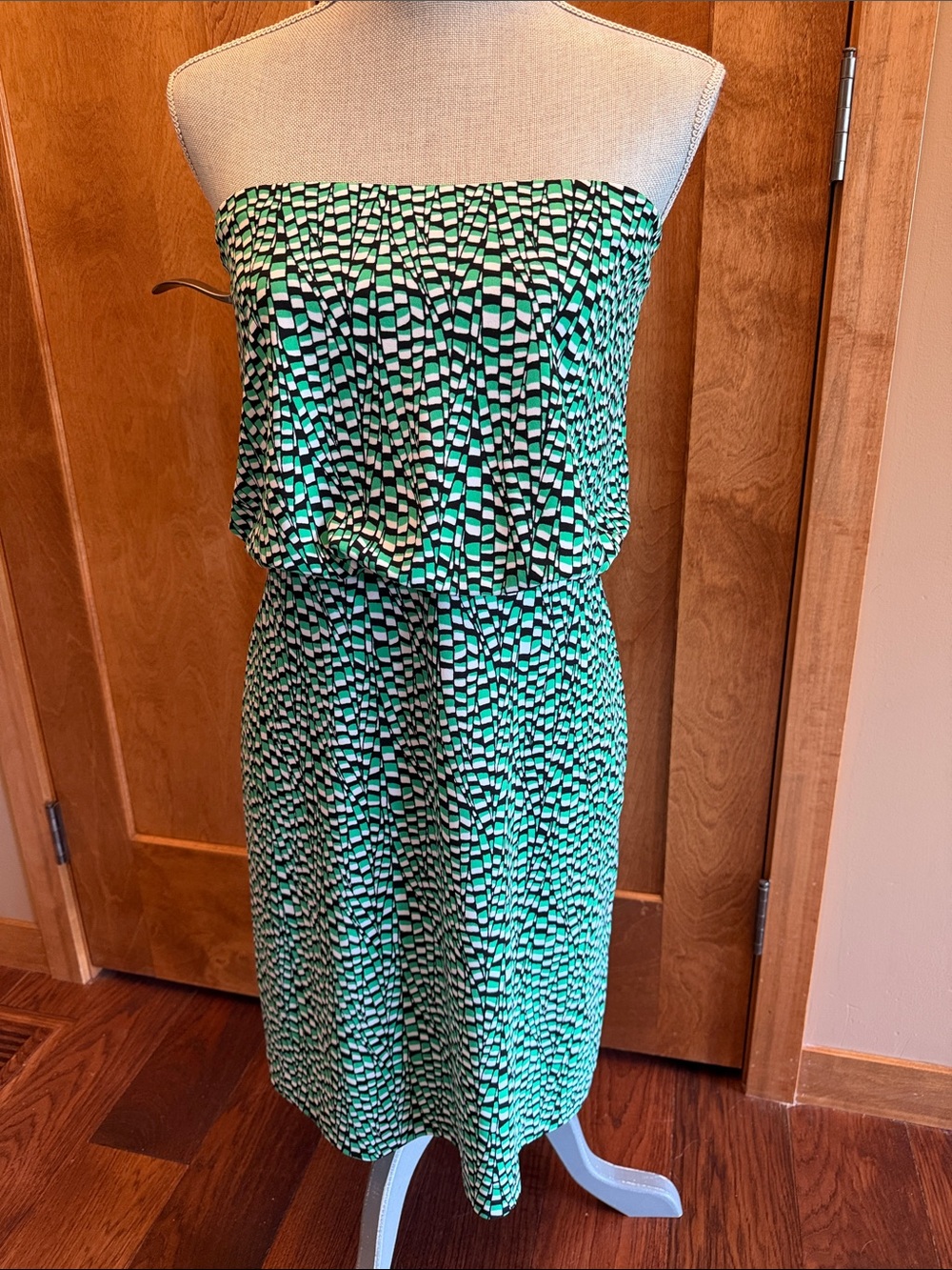 Susana Monaco Green and Black Strapless Blouson Dress